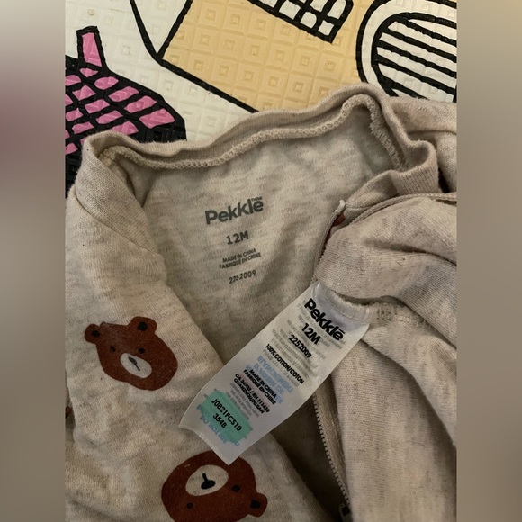 2 unisex gently used sleepers - Picture 6 of 6